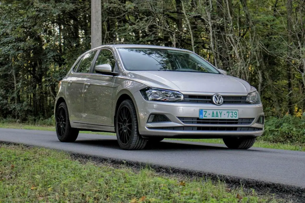 Photo 1 : Volkswagen Polo 2018 Petrol