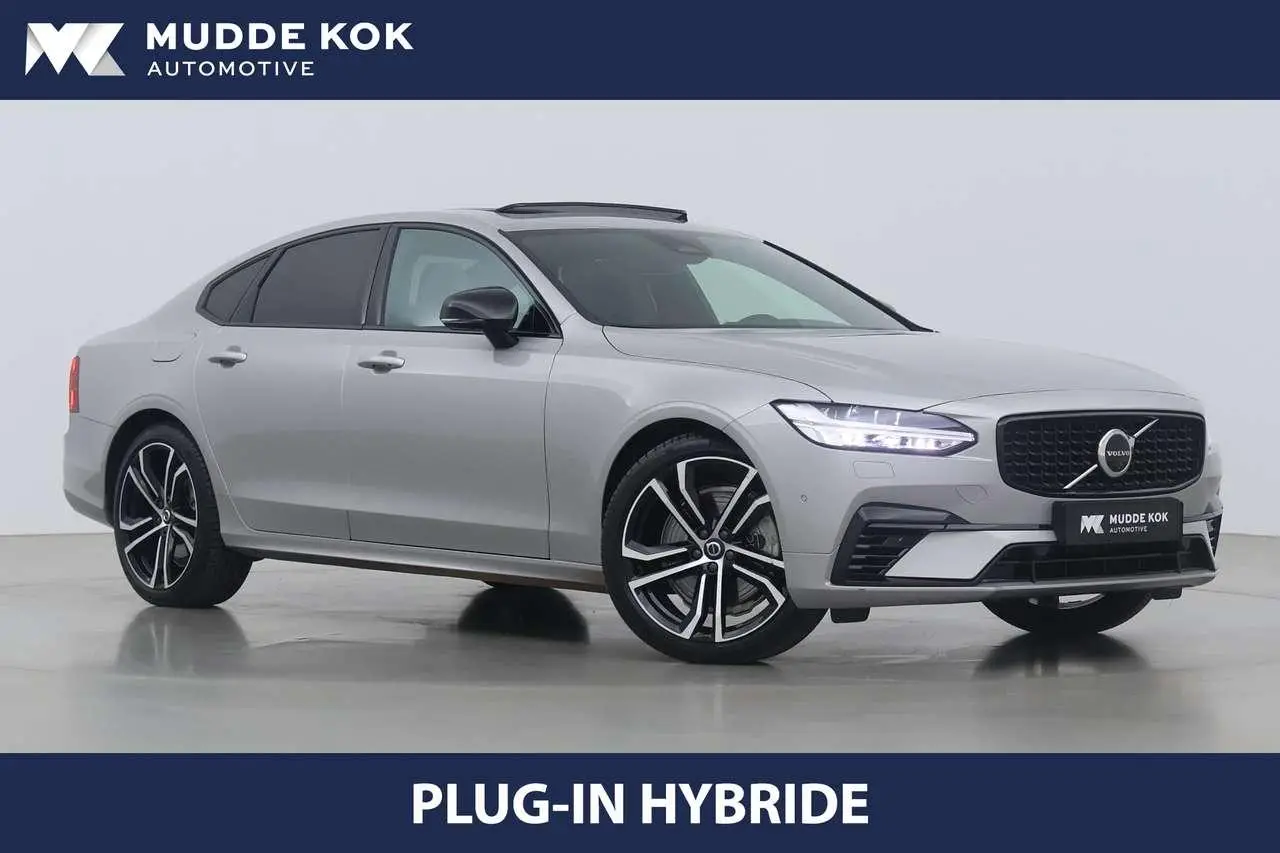 Photo 1 : Volvo S90 2024 Hybride