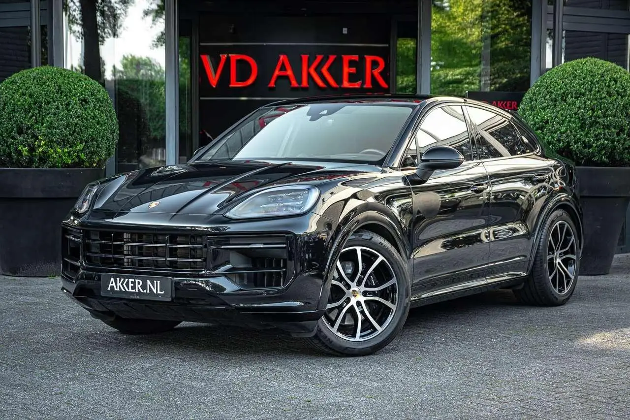 Photo 1 : Porsche Cayenne 2024 Hybride