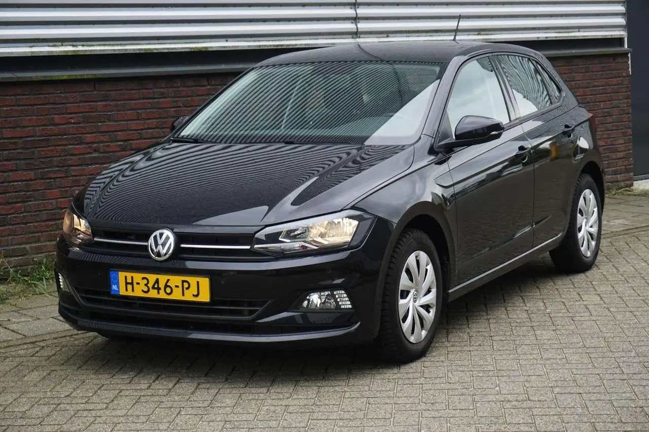 Photo 1 : Volkswagen Polo 2020 Petrol