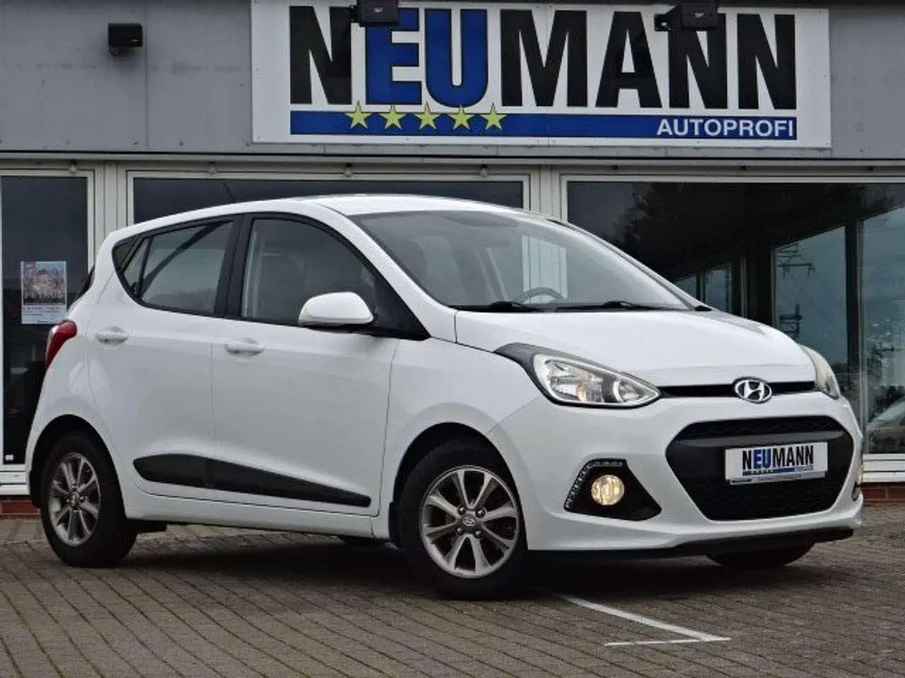 Photo 1 : Hyundai I10 2016 Petrol