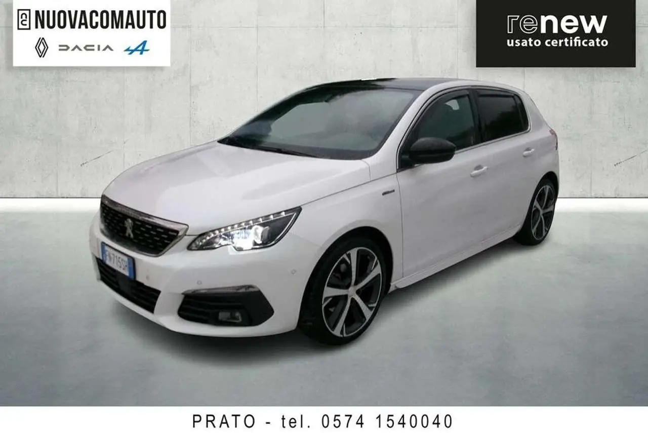 Photo 1 : Peugeot 308 2018 Petrol