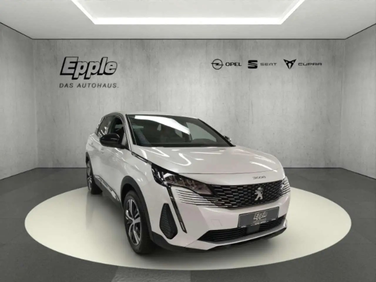 Photo 1 : Peugeot 3008 2024 Essence