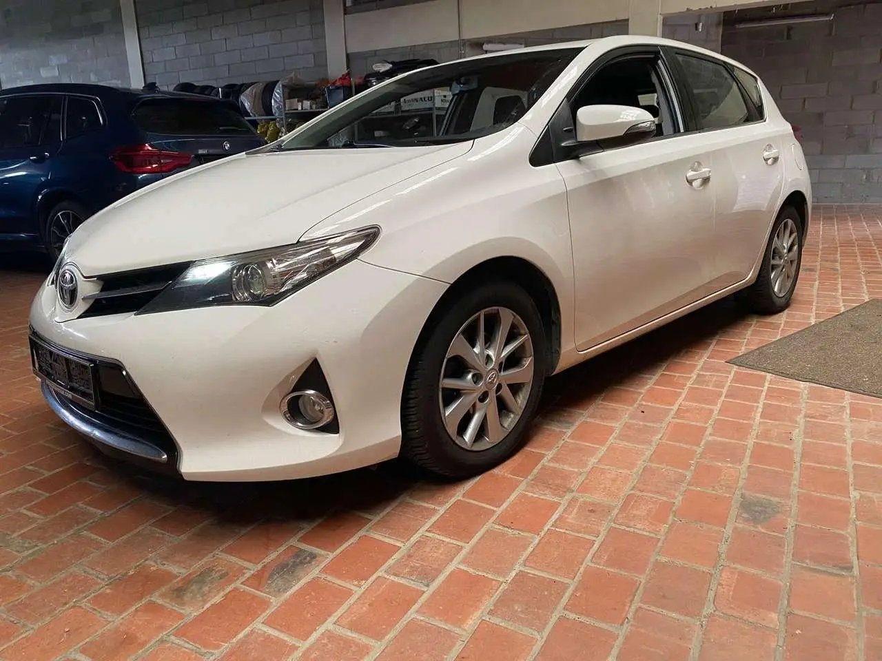 Photo 1 : Toyota Auris 2015 Diesel