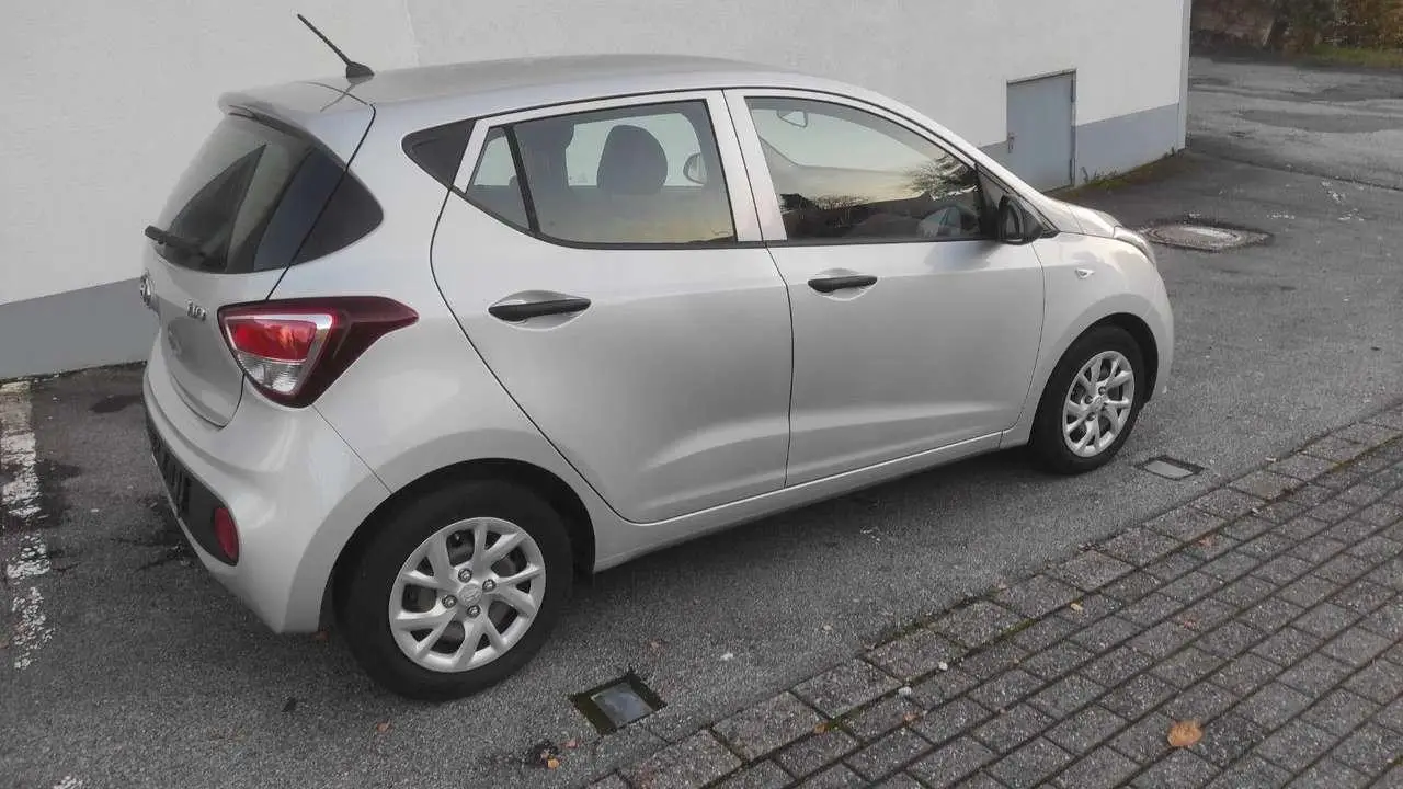 Photo 1 : Hyundai I10 2018 Petrol