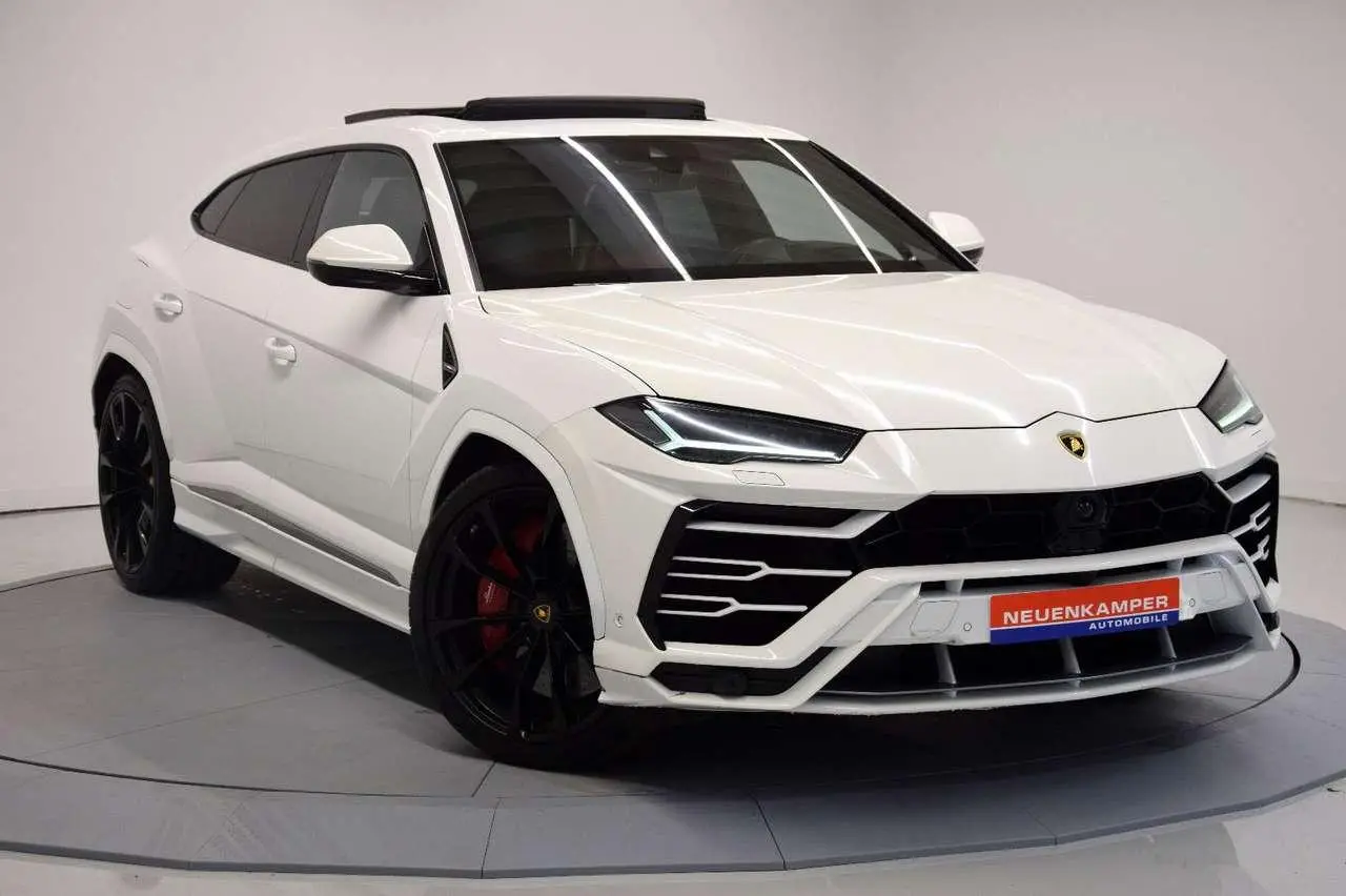 Photo 1 : Lamborghini Urus 2019 Essence