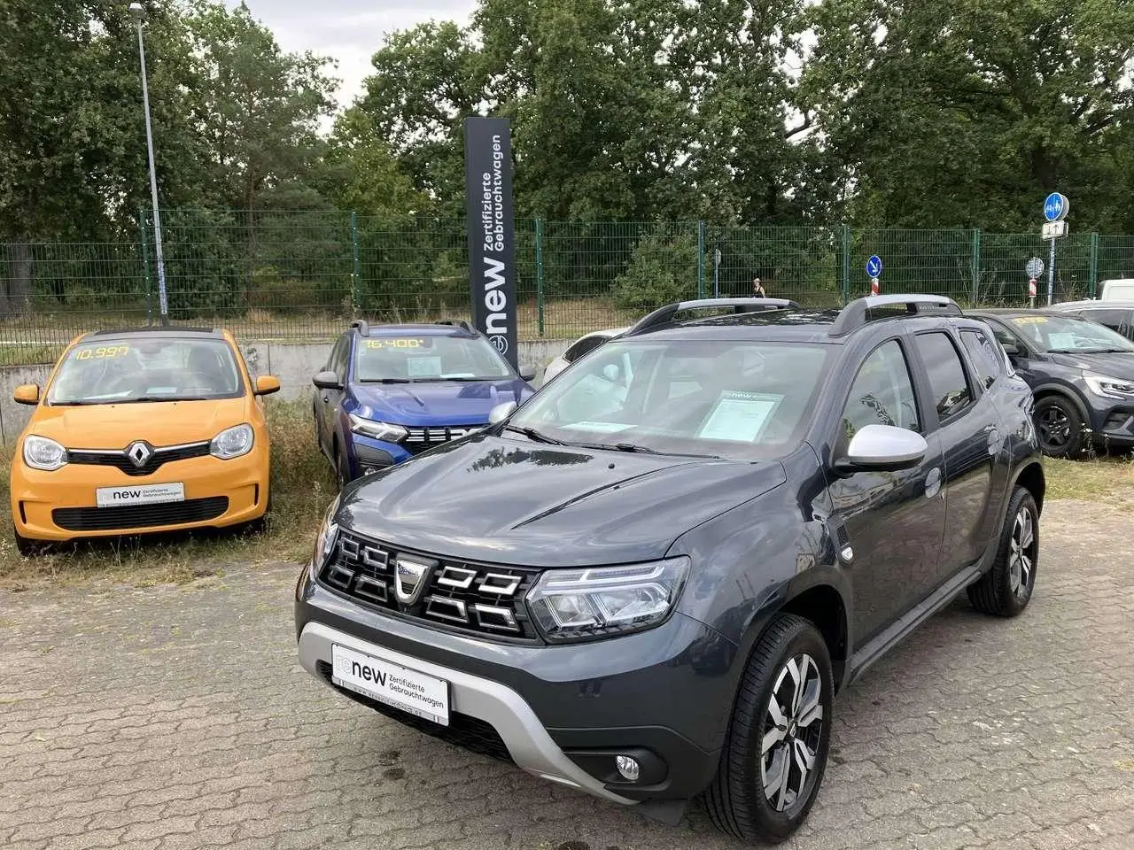 Photo 1 : Dacia Duster 2022 Petrol