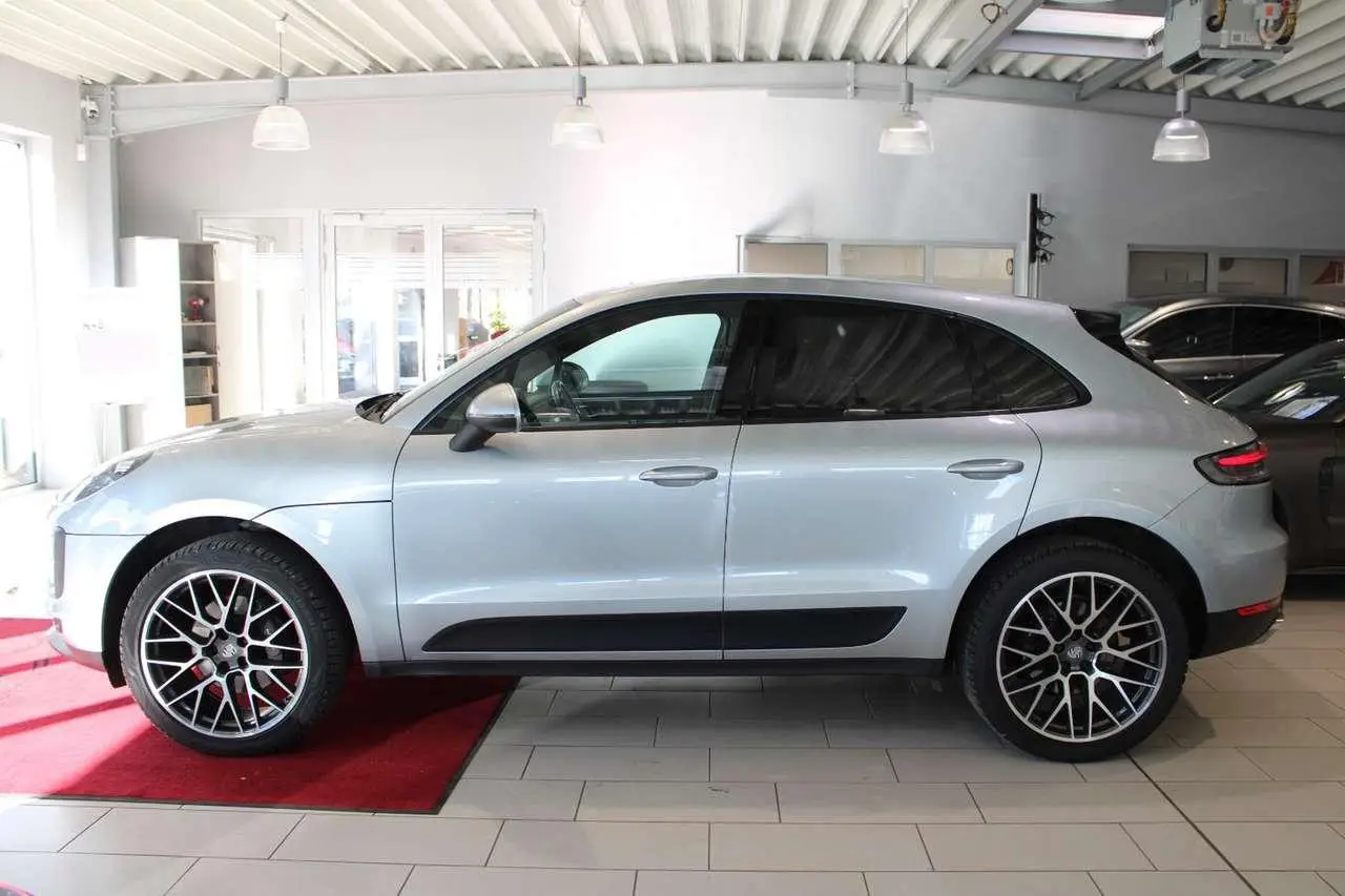 Photo 1 : Porsche Macan 2019 Petrol