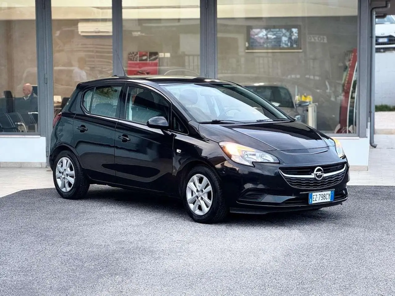 Photo 1 : Opel Corsa 2015 Essence