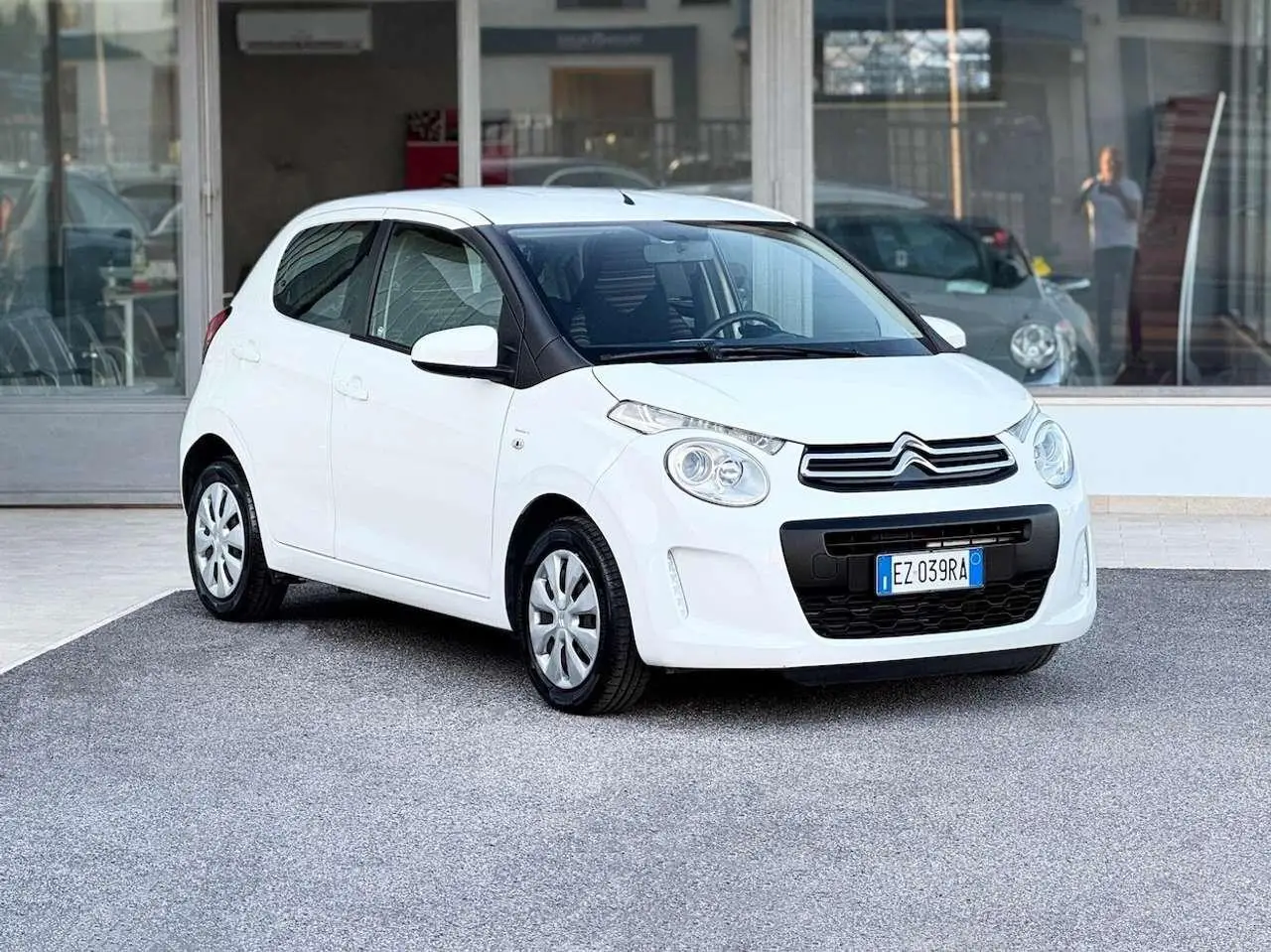 Photo 1 : Citroen C1 2015 Petrol