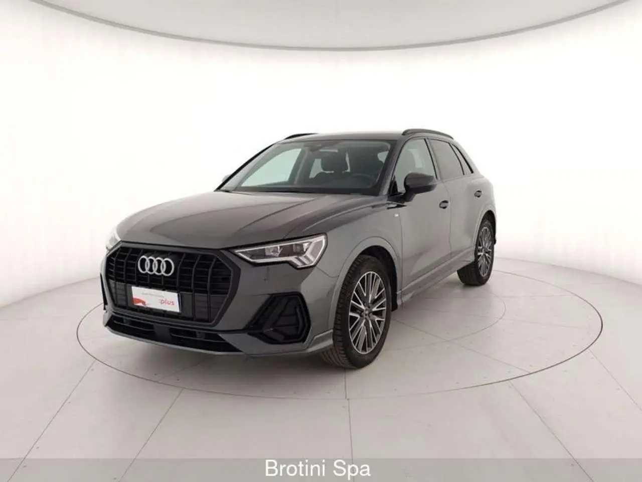 Photo 1 : Audi Q3 2021 Diesel