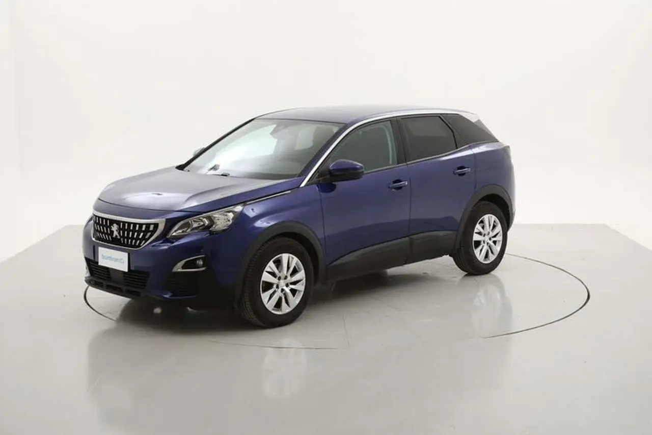 Photo 1 : Peugeot 3008 2019 Diesel