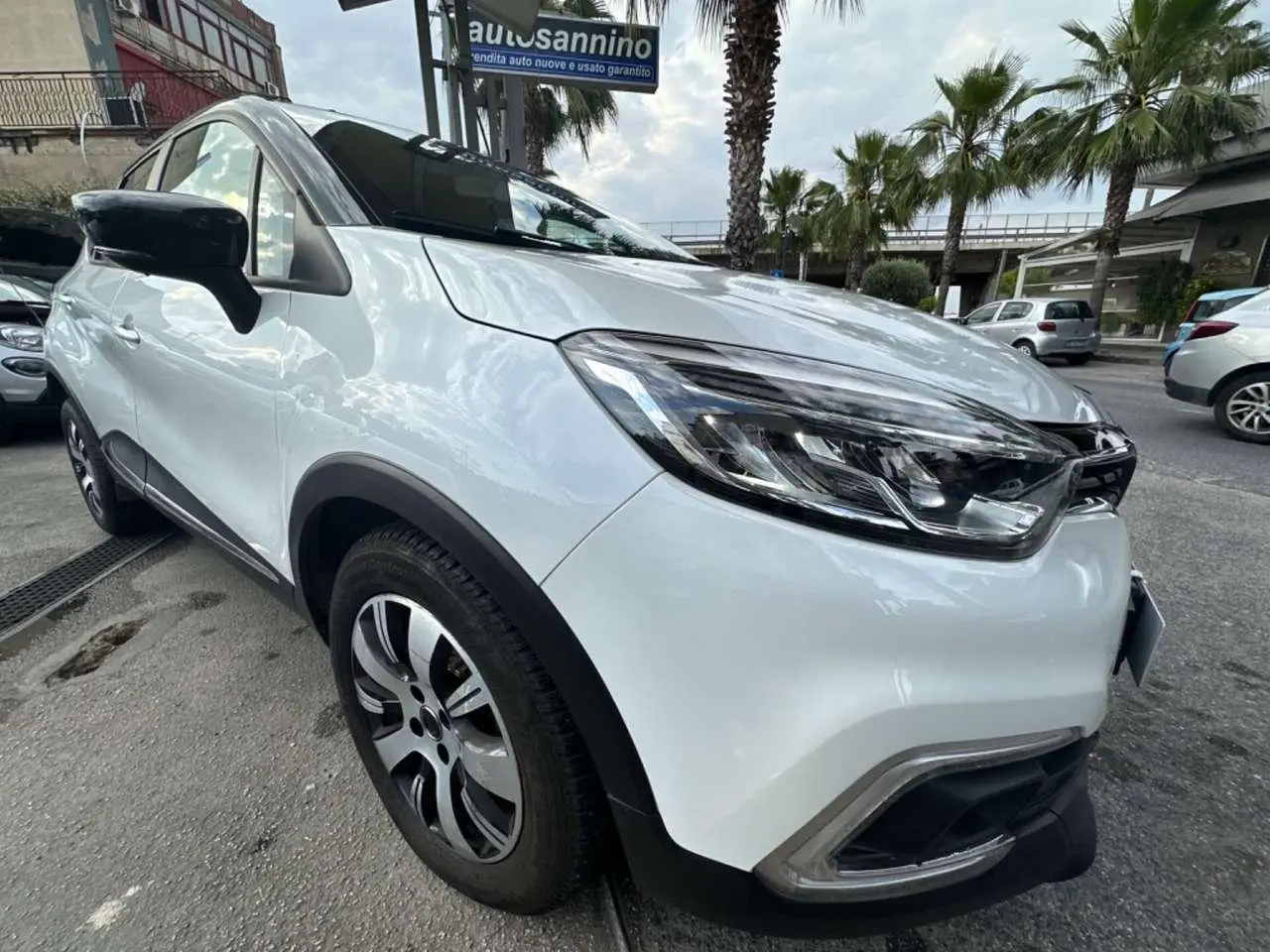 Photo 1 : Renault Captur 2019 Diesel