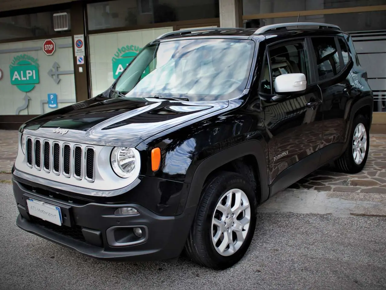 Photo 1 : Jeep Renegade 2017 Diesel