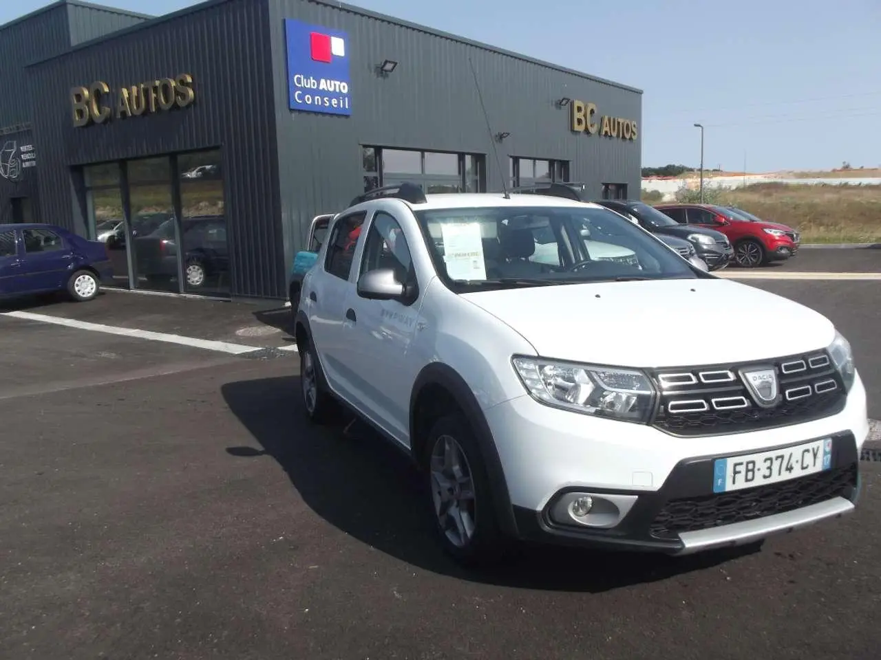 Photo 1 : Dacia Sandero 2018 Petrol