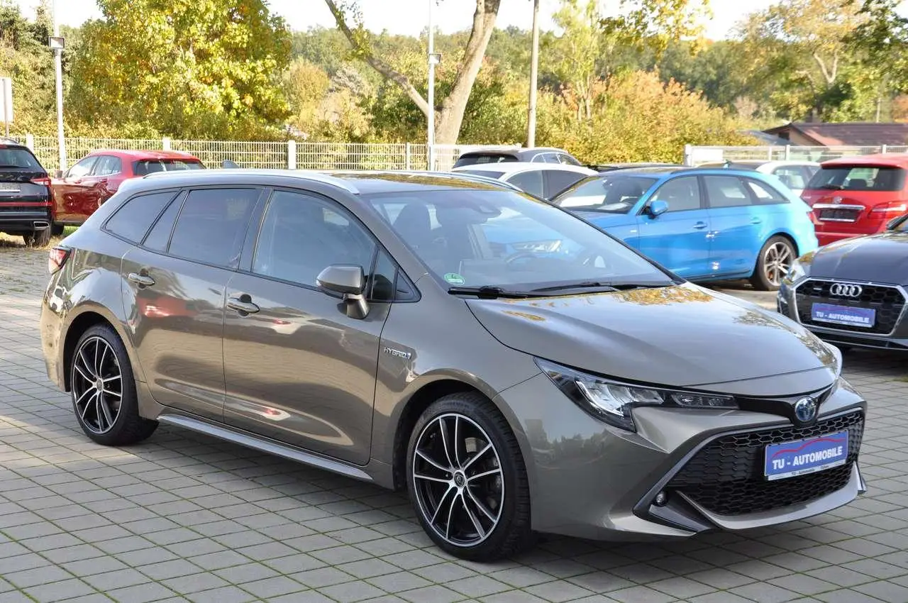 Photo 1 : Toyota Corolla 2022 Hybrid