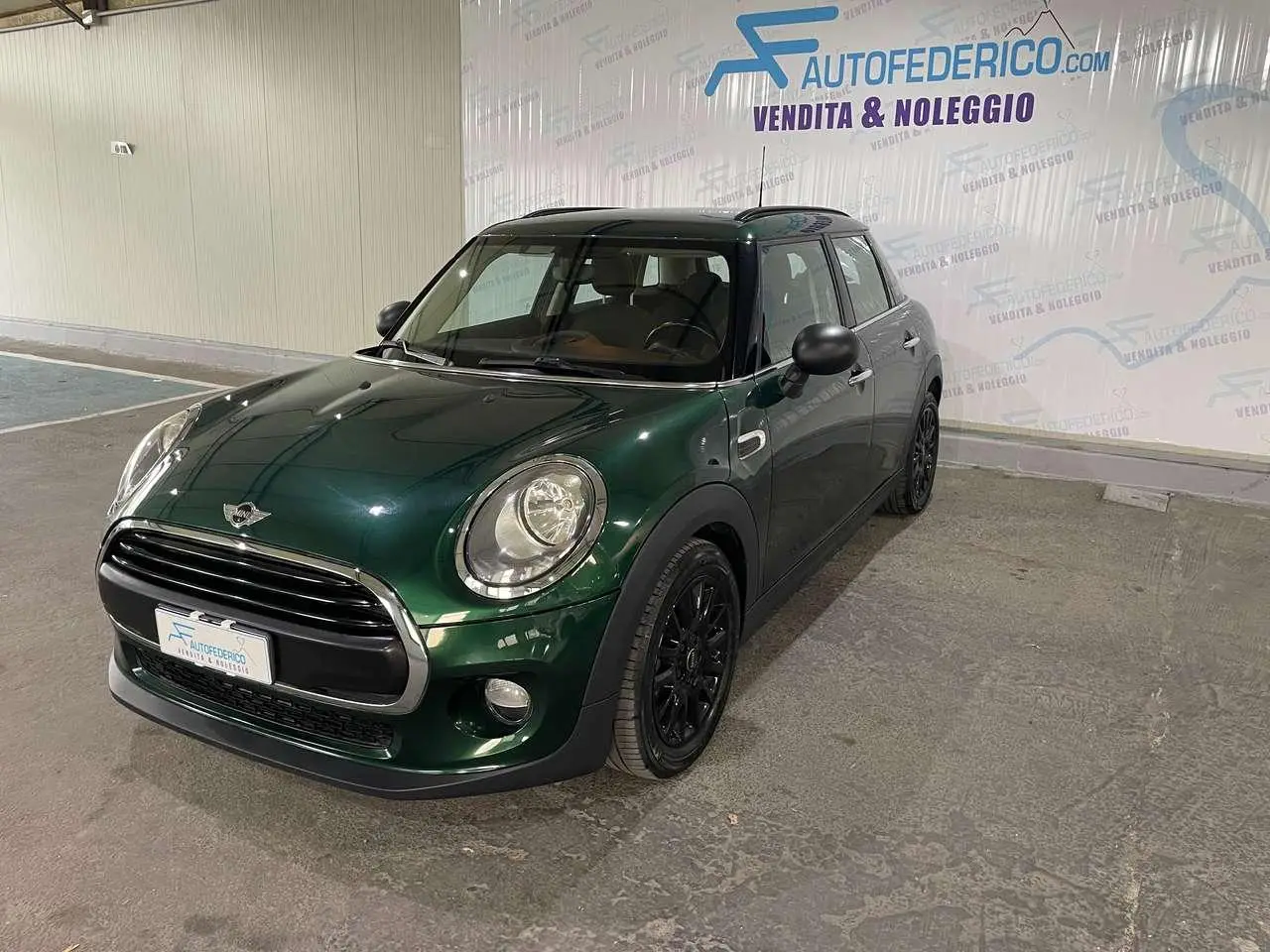 Photo 1 : Mini One 2017 Diesel