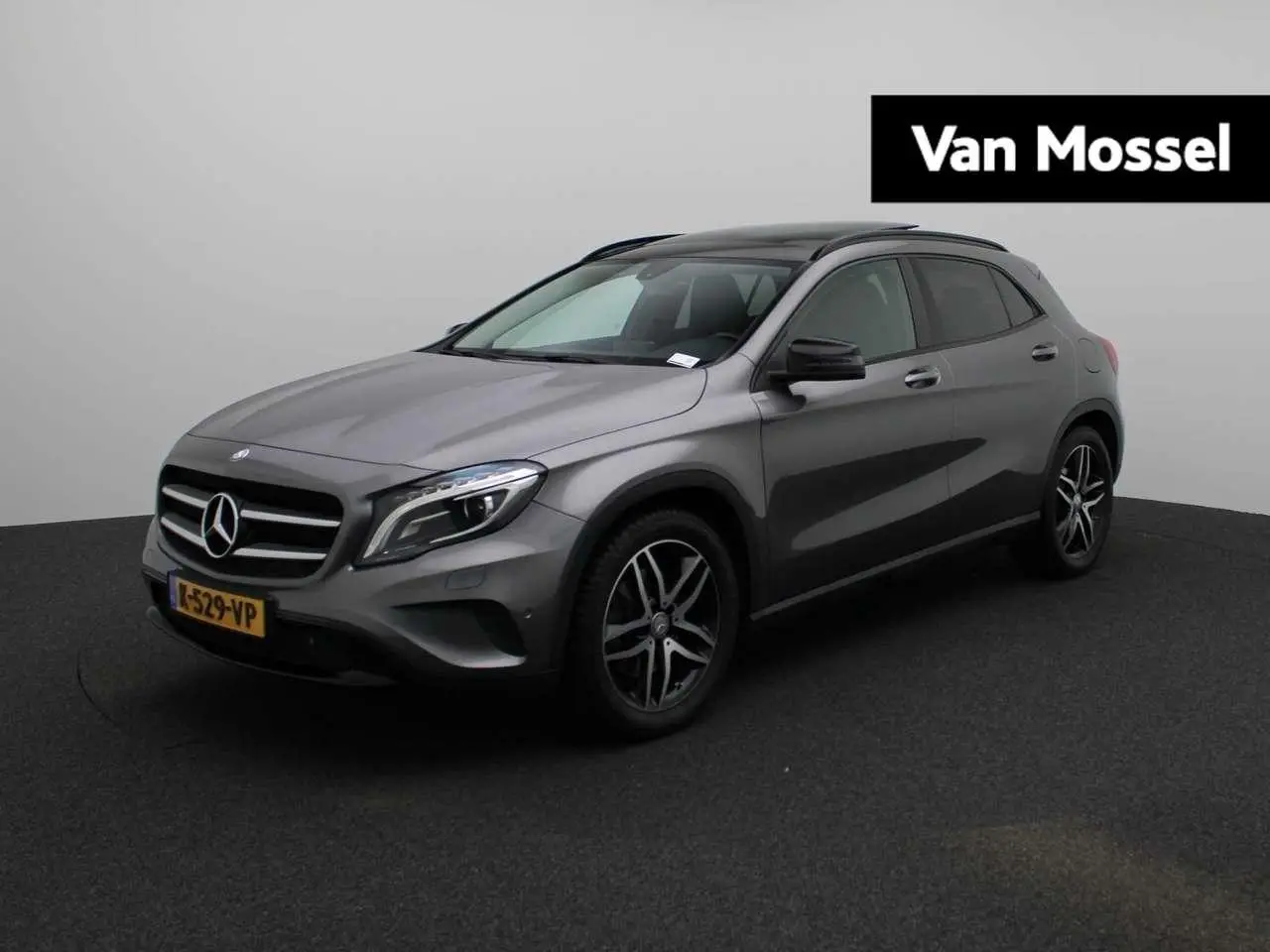 Photo 1 : Mercedes-benz Classe Gla 2015 Petrol