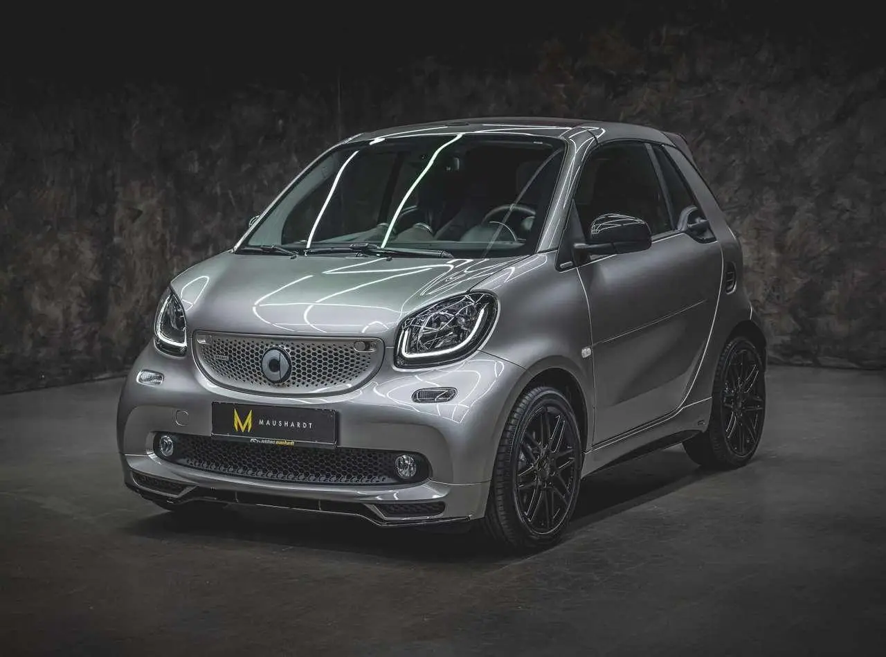 Photo 1 : Smart Fortwo 2018 Petrol