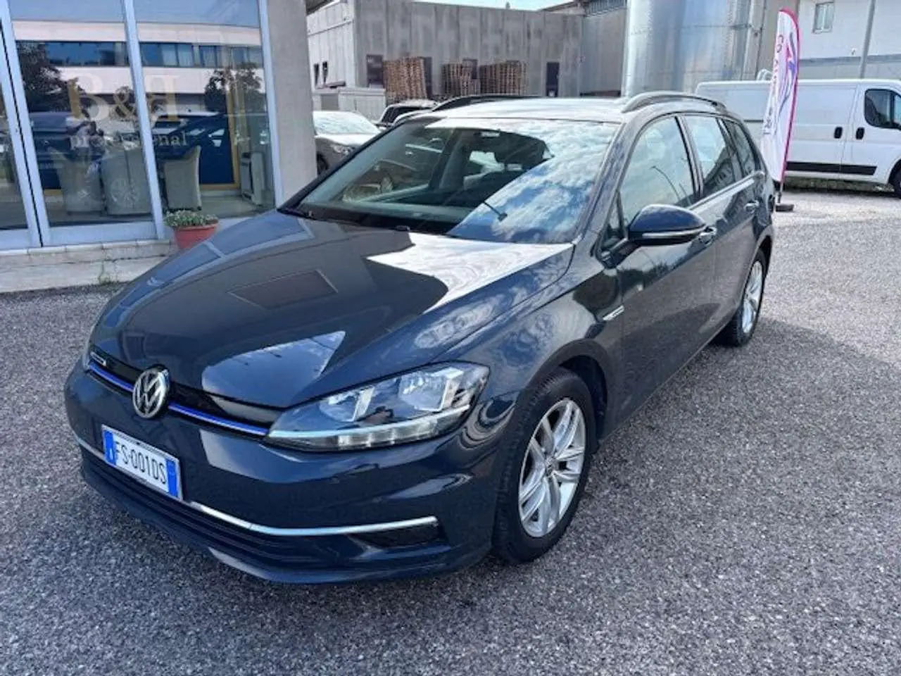 Photo 1 : Volkswagen Golf 2018 Others