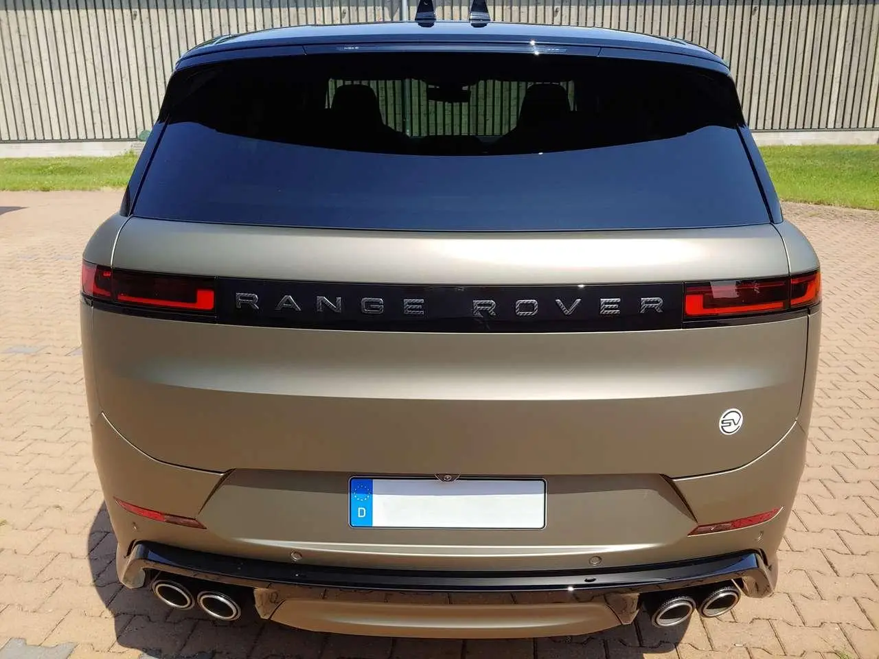 Photo 1 : Land Rover Range Rover Sport 2024 Petrol