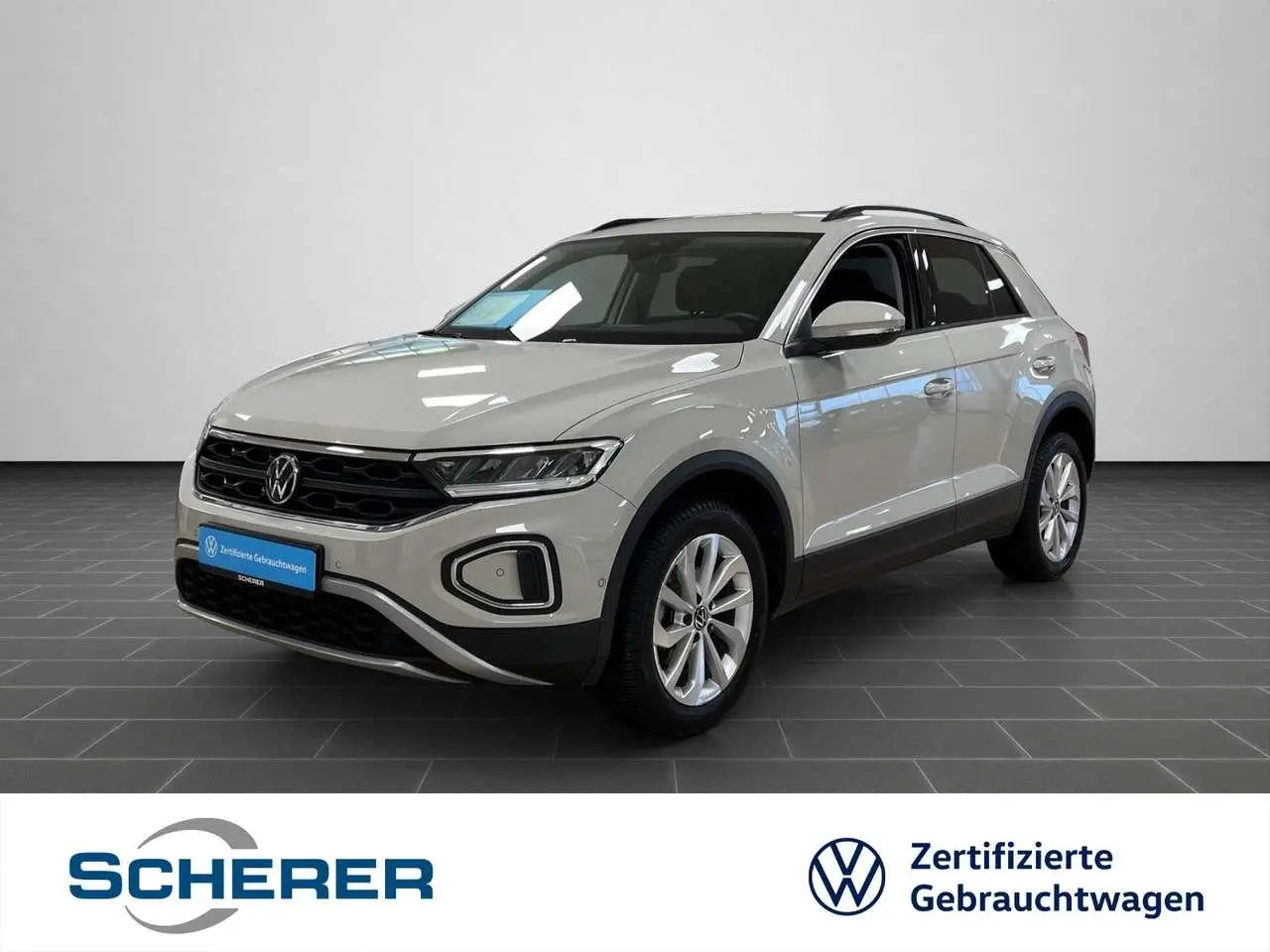 Photo 1 : Volkswagen T-roc 2023 Petrol