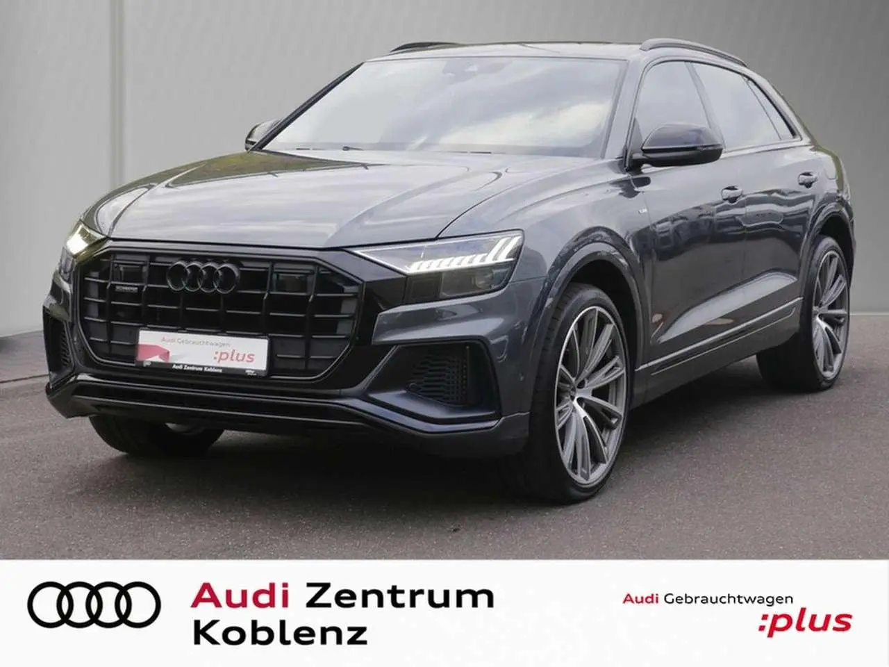 Photo 1 : Audi Q8 2021 Hybride