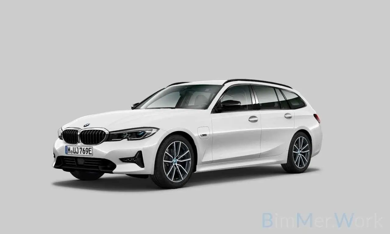 Photo 1 : Bmw Serie 3 2021 Hybrid