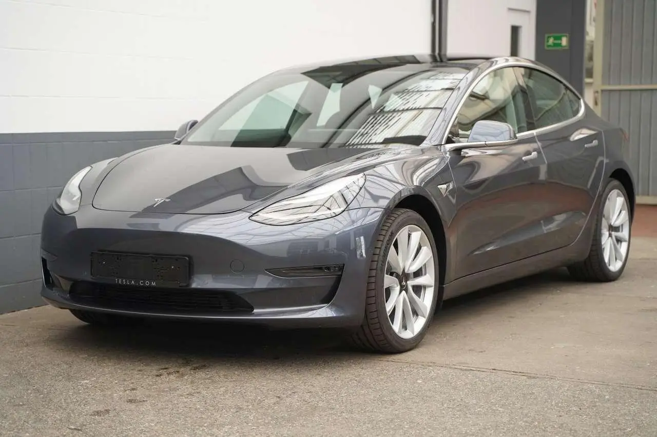 Photo 1 : Tesla Model 3 2020 Electric