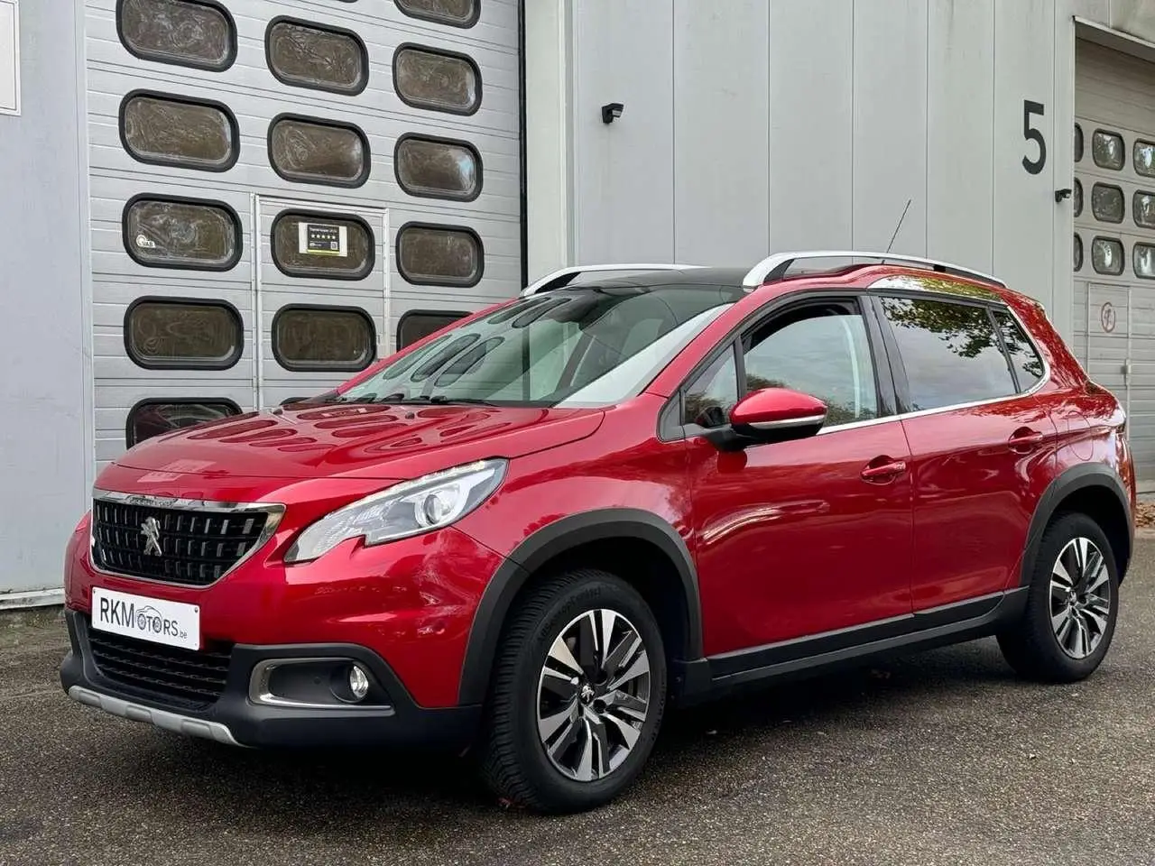 Photo 1 : Peugeot 2008 2017 Petrol