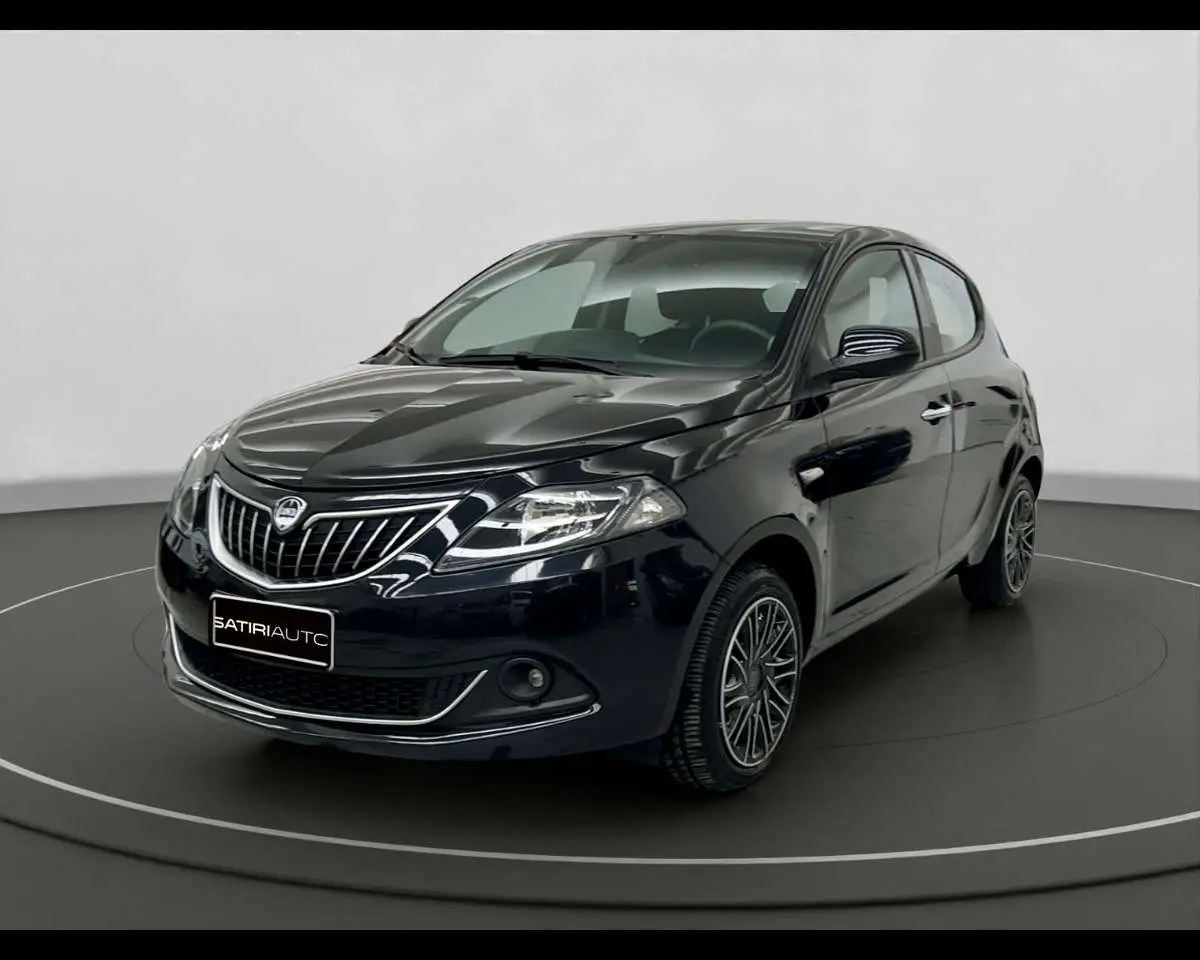 Photo 1 : Lancia Ypsilon 2022 Hybride