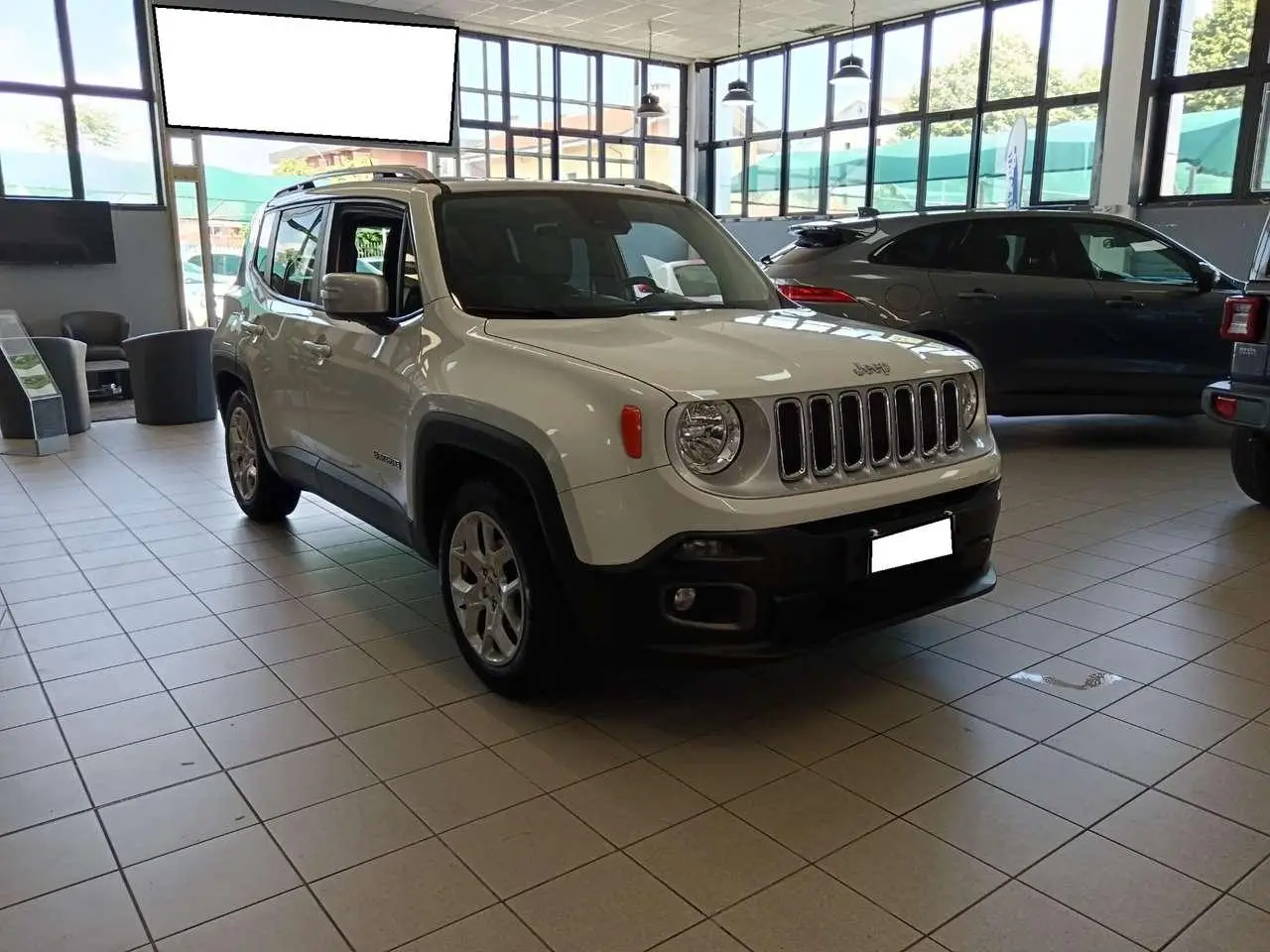 Photo 1 : Jeep Renegade 2017 Petrol