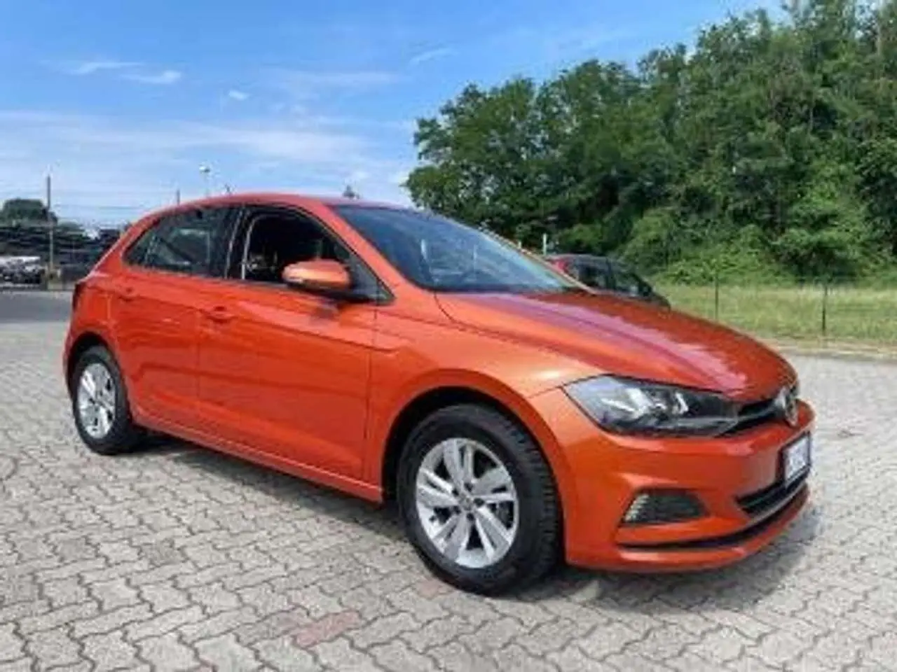 Photo 1 : Volkswagen Polo 2019 Essence