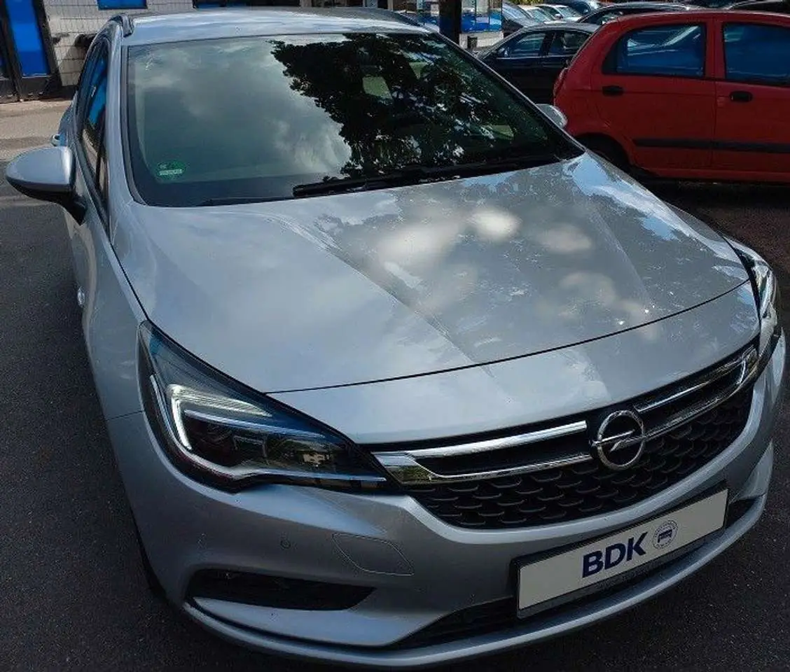 Photo 1 : Opel Astra 2018 Diesel