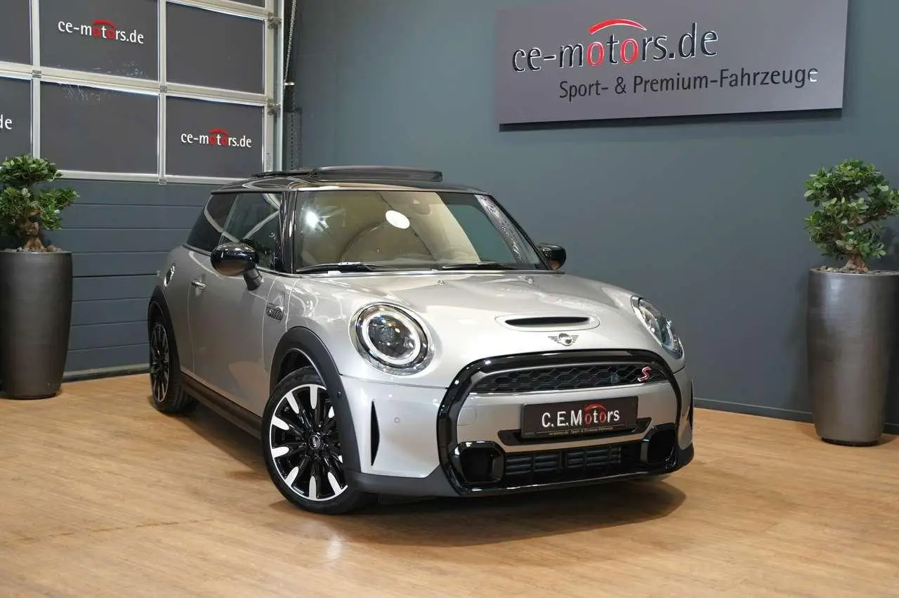 Photo 1 : Mini Cooper 2023 Essence