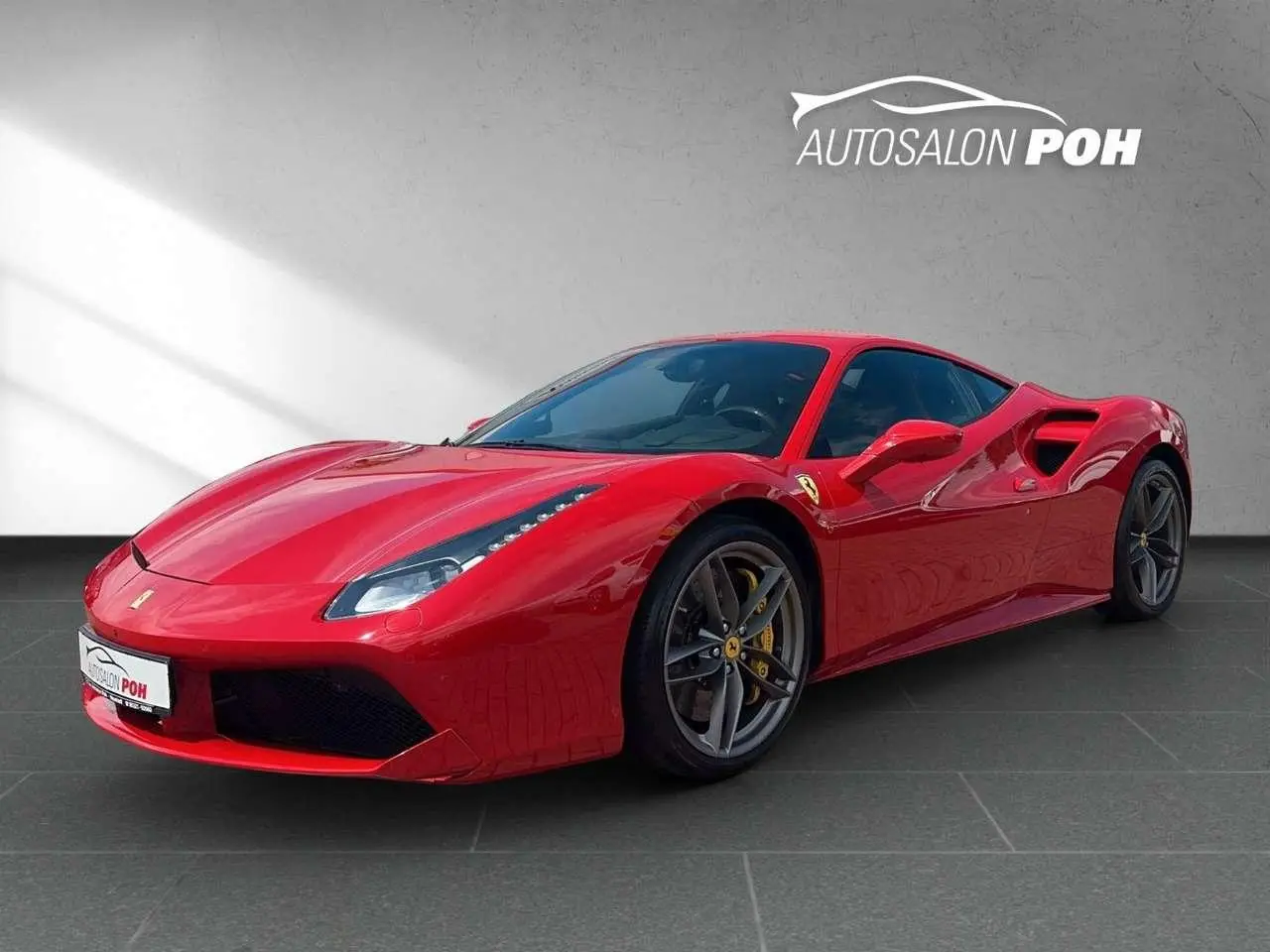 Photo 1 : Ferrari 488 2019 Essence