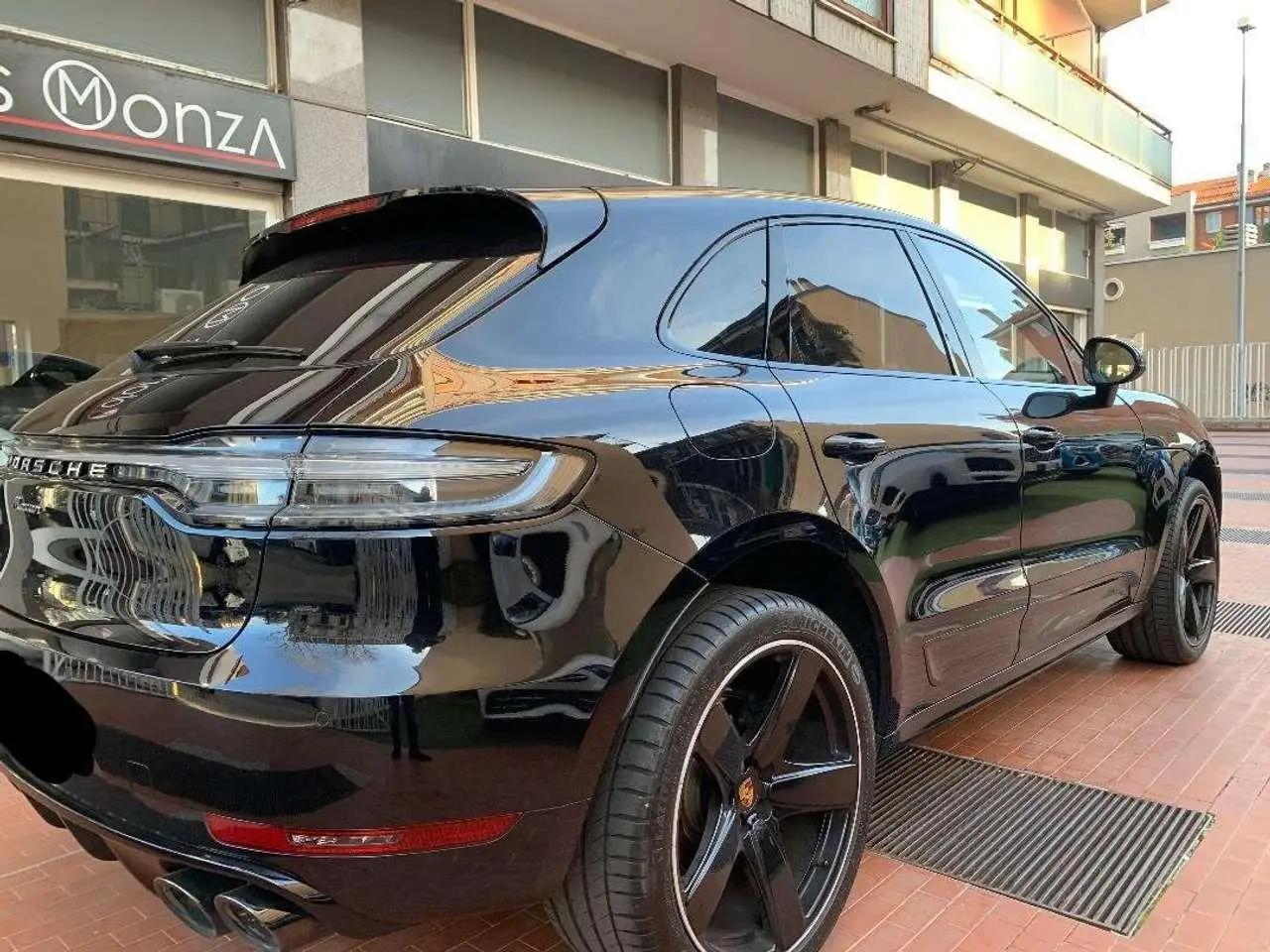 Photo 1 : Porsche Macan 2019 Petrol