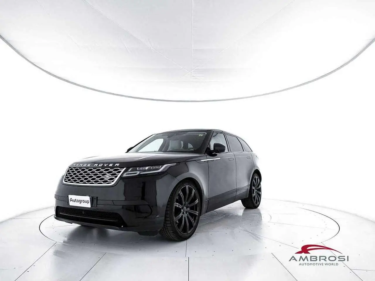 Photo 1 : Land Rover Range Rover Velar 2018 Diesel