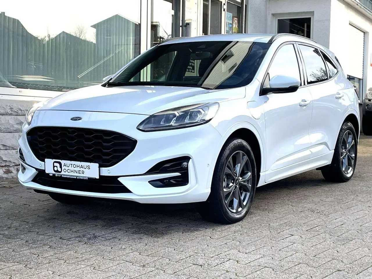 Photo 1 : Ford Kuga 2021 Hybride