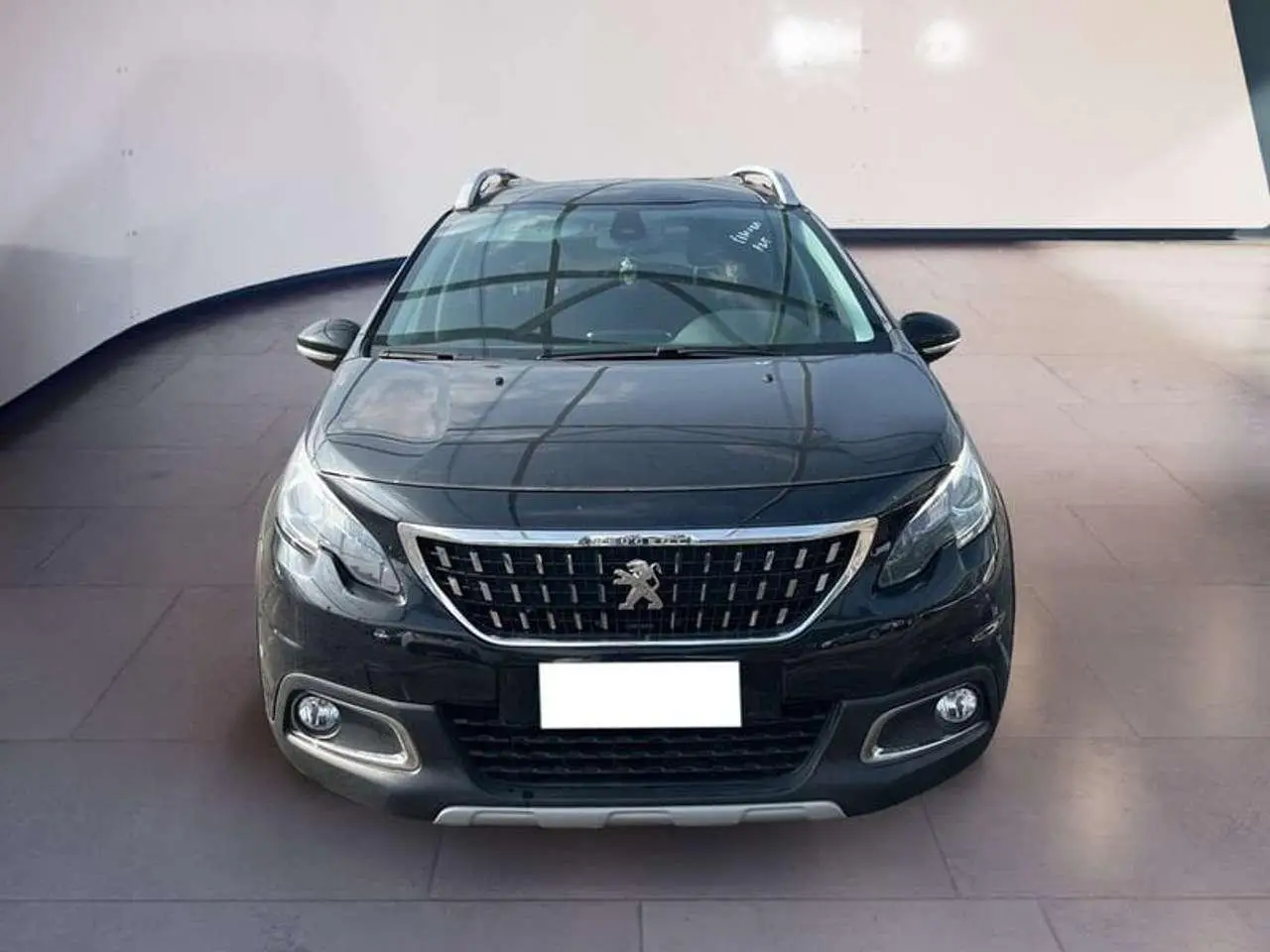 Photo 1 : Peugeot 2008 2018 Petrol