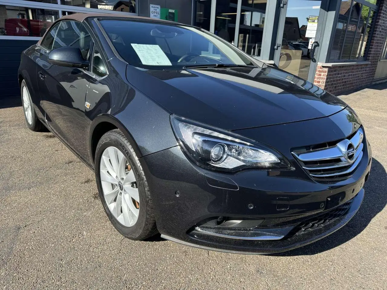 Photo 1 : Opel Cascada 2016 Essence