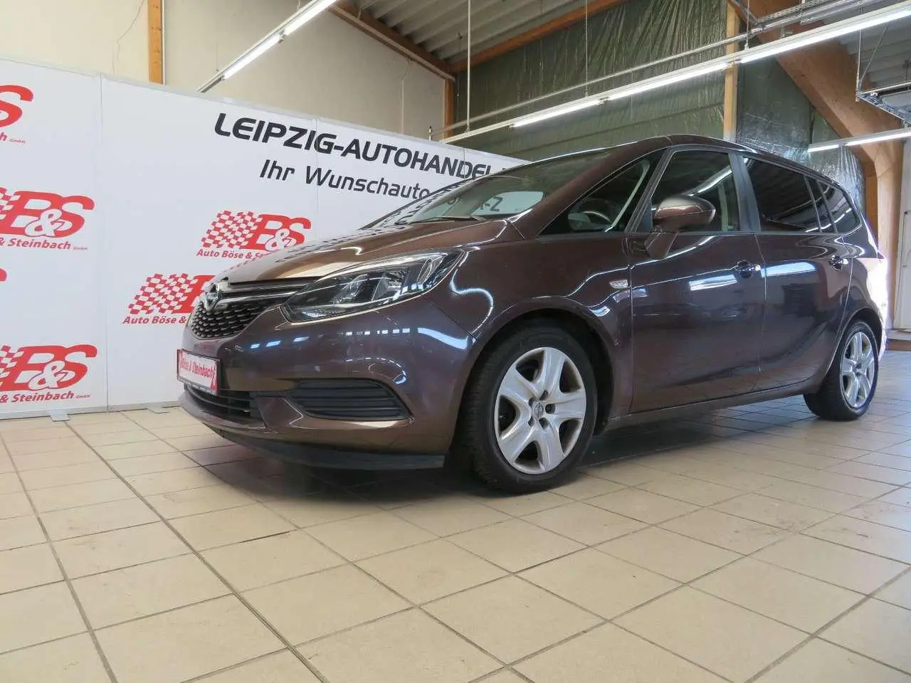 Photo 1 : Opel Zafira 2017 Diesel