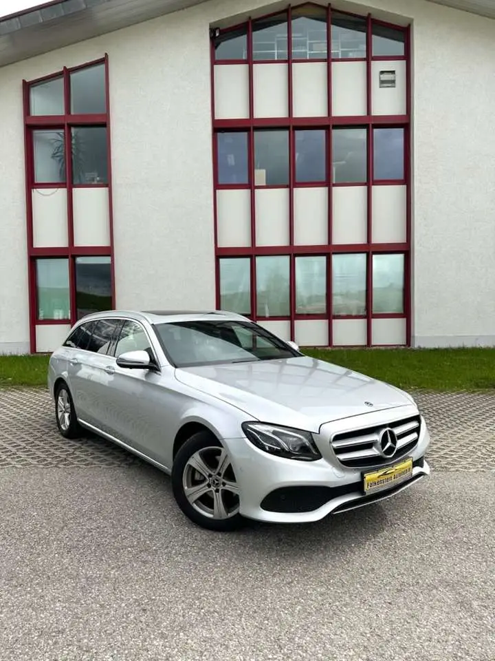 Photo 1 : Mercedes-benz Classe E 2018 Diesel