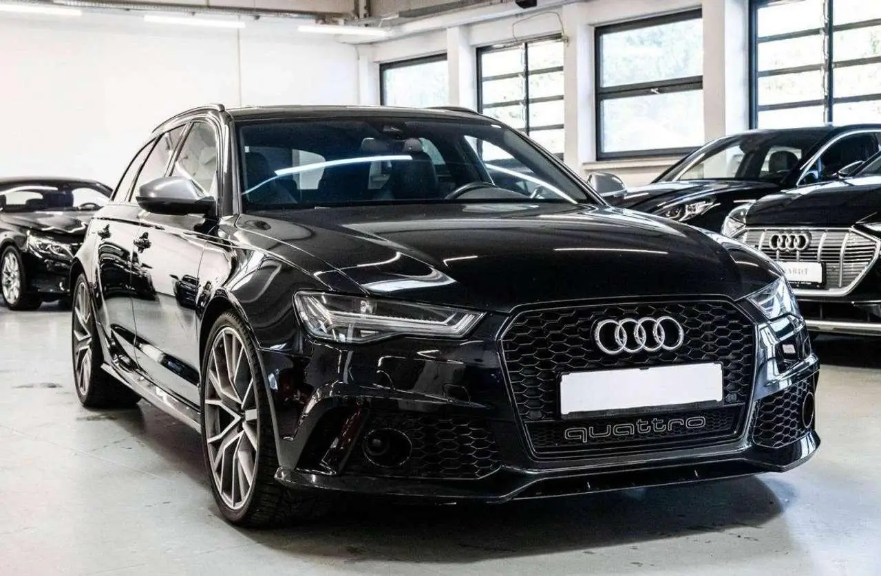 Photo 1 : Audi Rs6 2018 Petrol