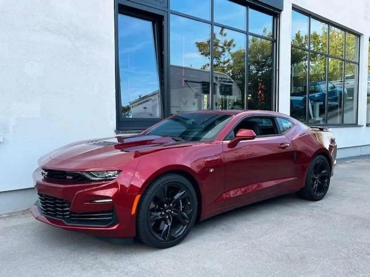 Photo 1 : Chevrolet Camaro 2024 Essence