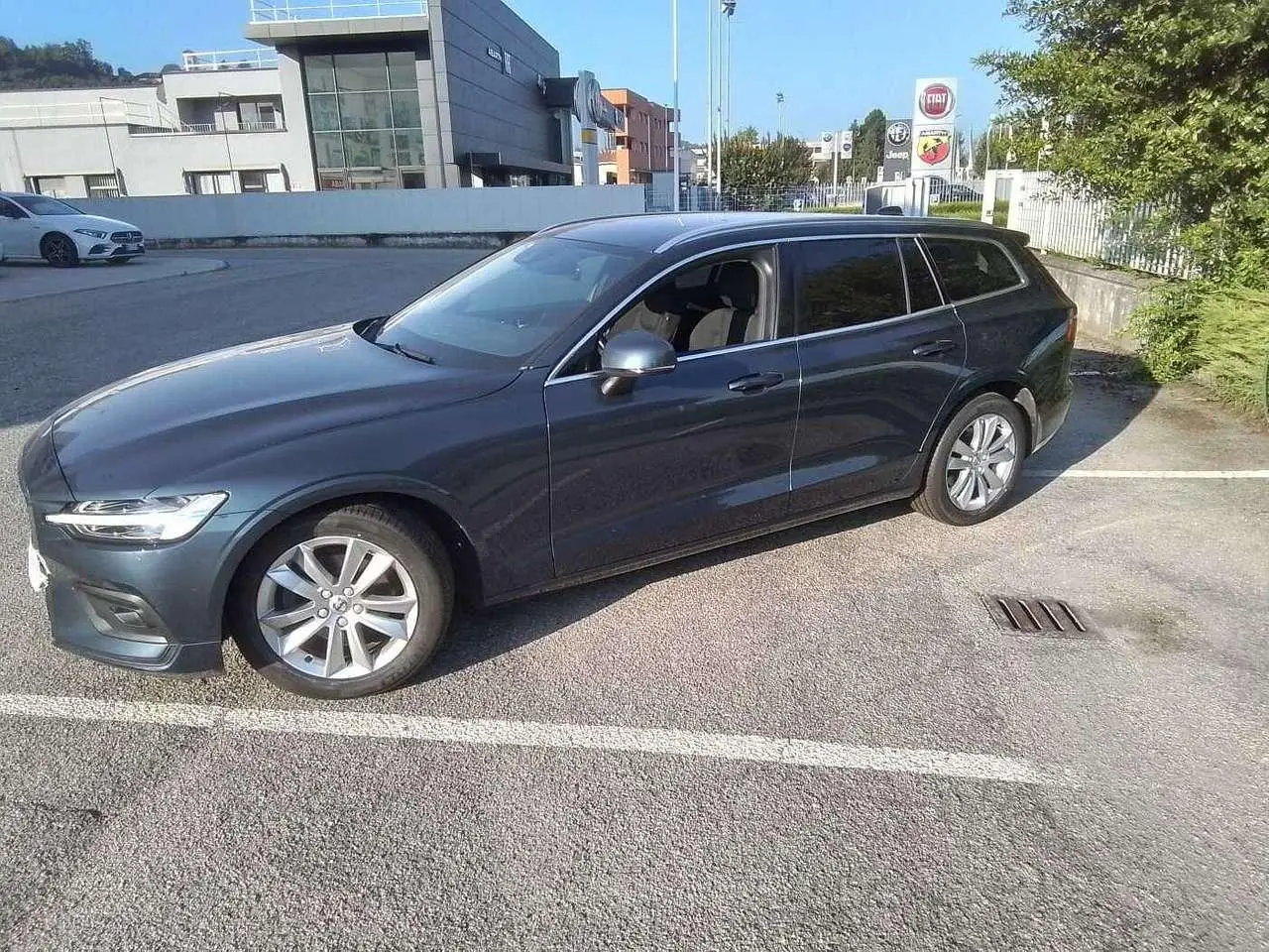 Photo 1 : Volvo V60 2021 Diesel