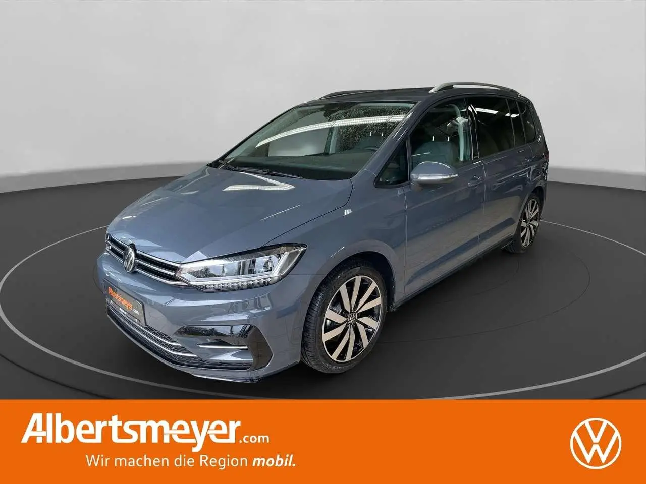 Photo 1 : Volkswagen Touran 2024 Petrol