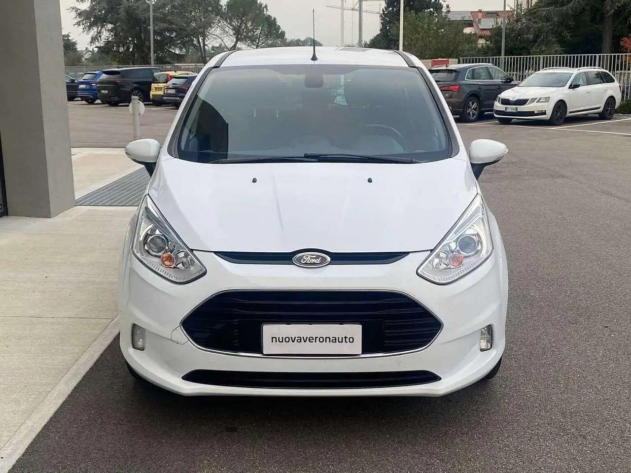 Photo 1 : Ford B-max 2016 Essence