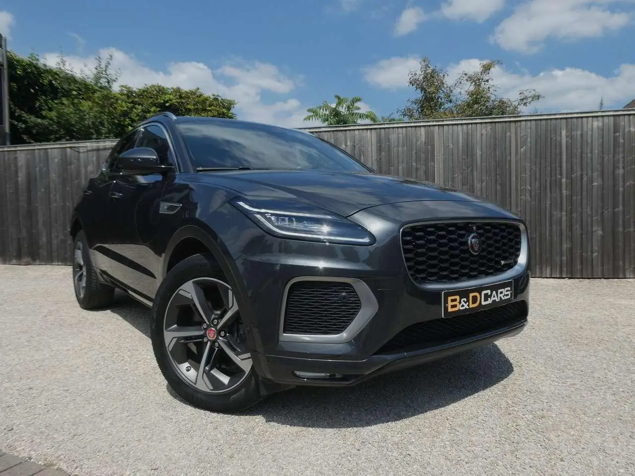 Photo 1 : Jaguar E-pace 2021 Essence