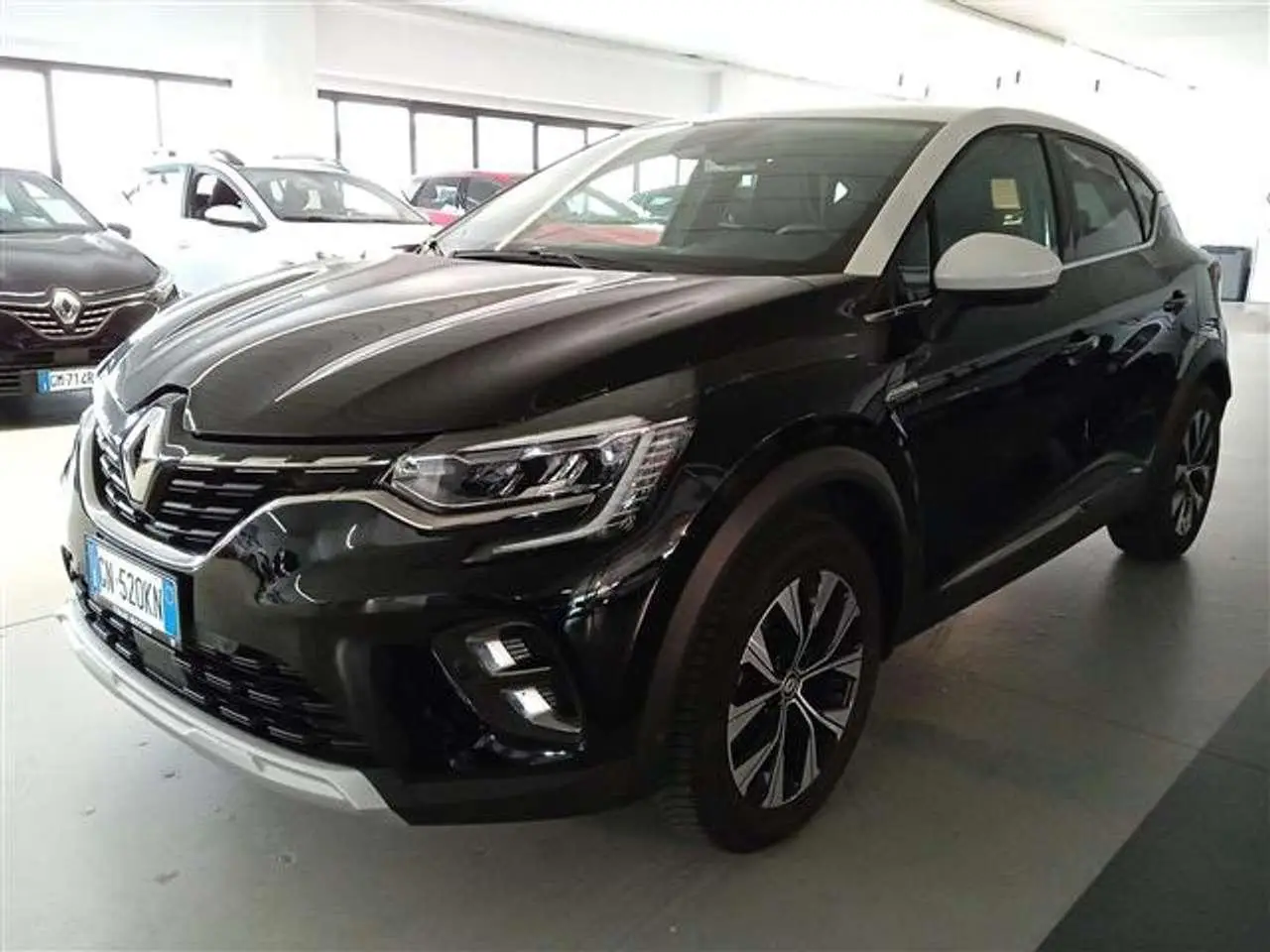 Photo 1 : Renault Captur 2023 Petrol